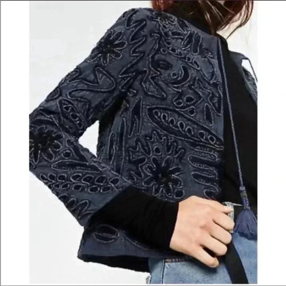 Zara Embroidered Jacket Sz XS - Picture 2 of 14